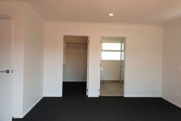 Photo of property in 10 Bill Miller Drive, Papamoa, 3118