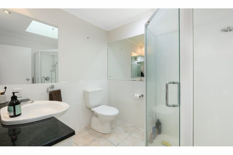 Photo of property in 187 Cambridge Road, Bethlehem, Tauranga, 3110