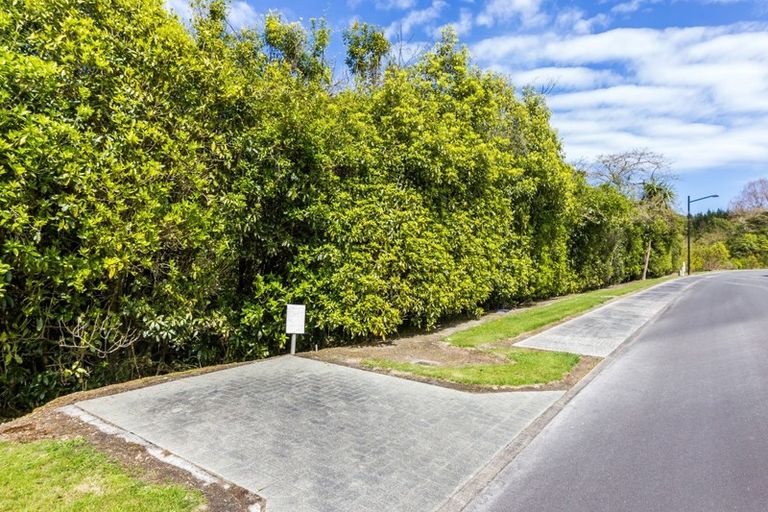 Photo of property in 83 Parawera Drive, Acacia Bay, Taupo, 3330