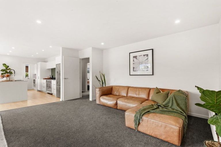 Photo of property in 22 Lochnagar Drive, Lake Hayes, Queenstown, 9304