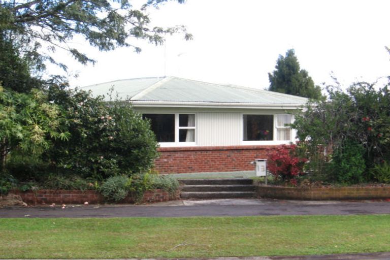 Photo of property in 13 Helena Road, Hillcrest, Hamilton, 3216