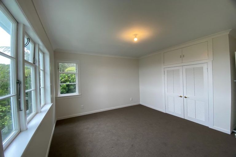 Photo of property in 167 The Ridgeway, Mornington, Wellington, 6021