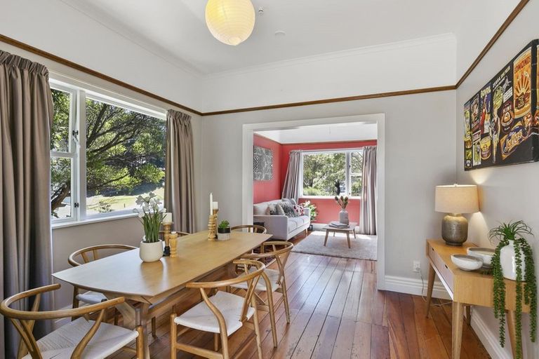 Photo of property in 25 Royal Street, Berhampore, Wellington, 6023