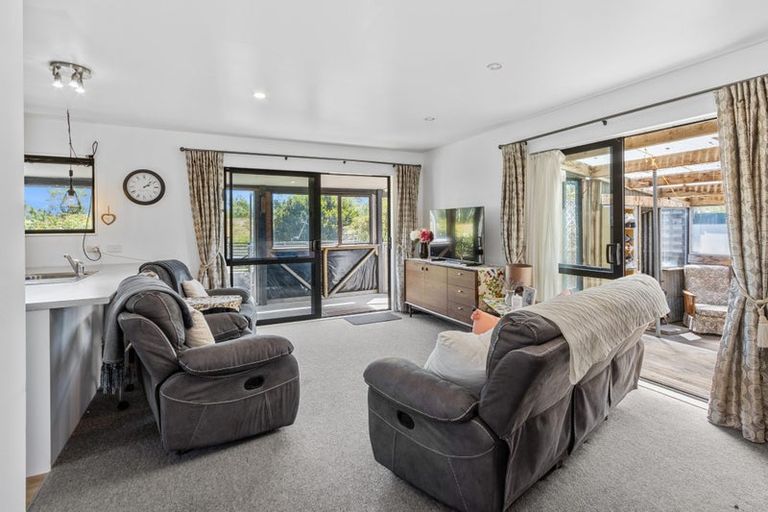 Photo of property in 1 Pine Avenue, Kainga, Christchurch, 8083