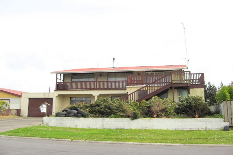 Photo of property in 6a Cutfield Street, Inglewood, 4330