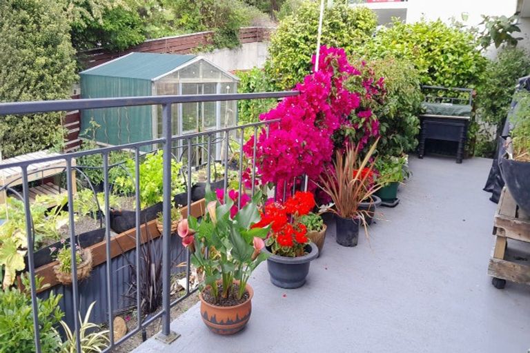 Photo of property in 103a Milton Terrace, Picton, 7220