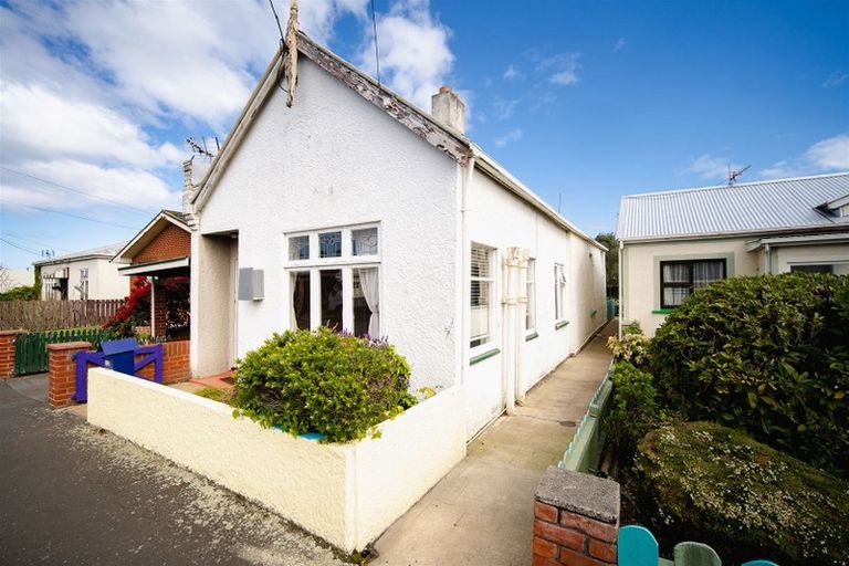 Photo of property in 12 Nelson Street, Forbury, Dunedin, 9012