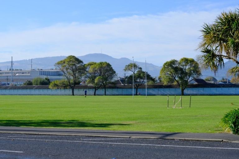 Photo of property in 43 Helena Street, Forbury, Dunedin, 9012