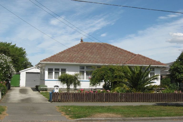 Photo of property in 34 Mcgregors Road, Bromley, Christchurch, 8062
