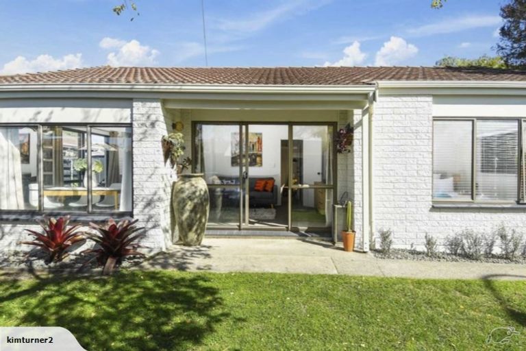 Photo of property in 3a Compton Place, Mount Maunganui, 3116