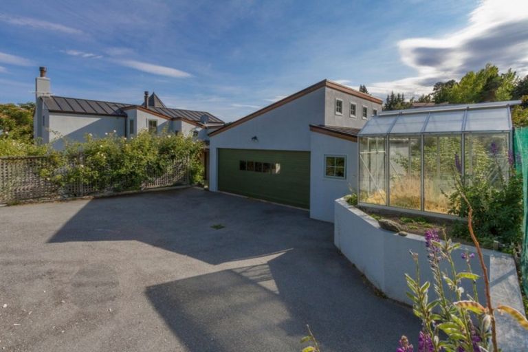 Photo of property in 22 Tenby Street, Wanaka, 9305
