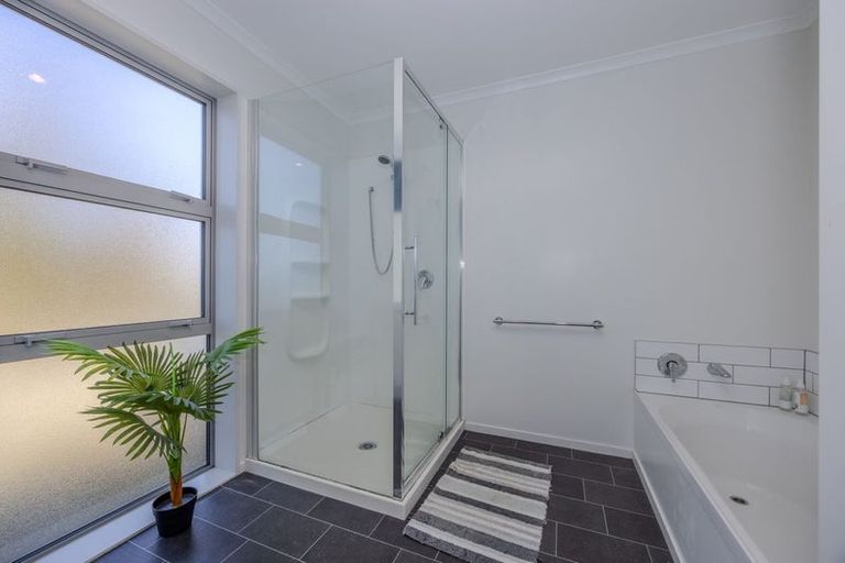 Photo of property in 5 Lot Rc, 9 Terranova Place, Wanaka, 9305