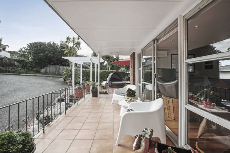 Photo of property in 19 Merchant Avenue, Te Atatu South, Auckland, 0610