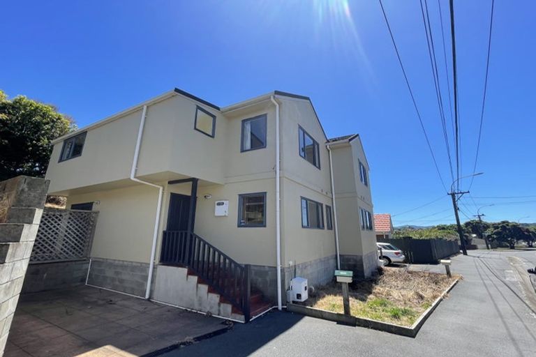 Photo of property in 15 Ira Street, Miramar, Wellington, 6022