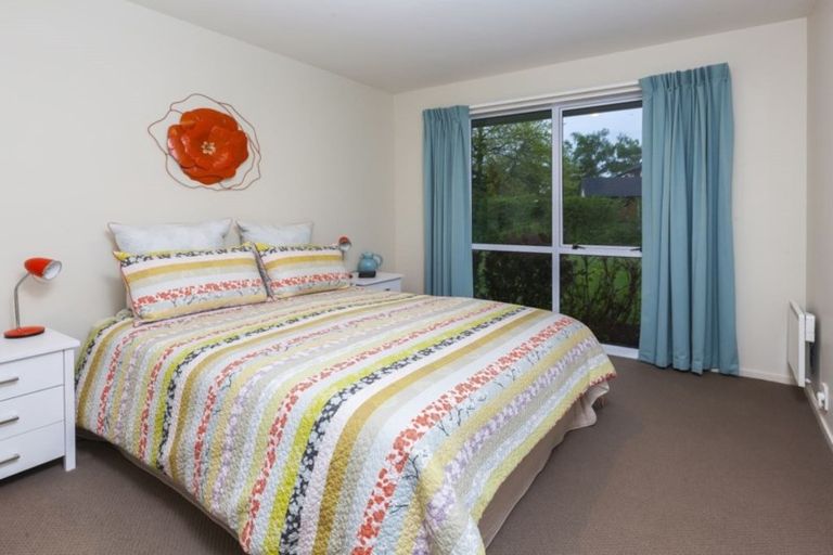 Photo of property in 2 Keetly Place, Ohoka, Kaiapoi, 7692