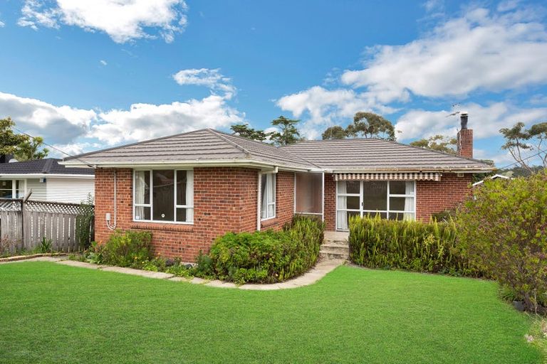 Photo of property in 30 Abbotleigh Avenue, Te Atatu Peninsula, Auckland, 0610