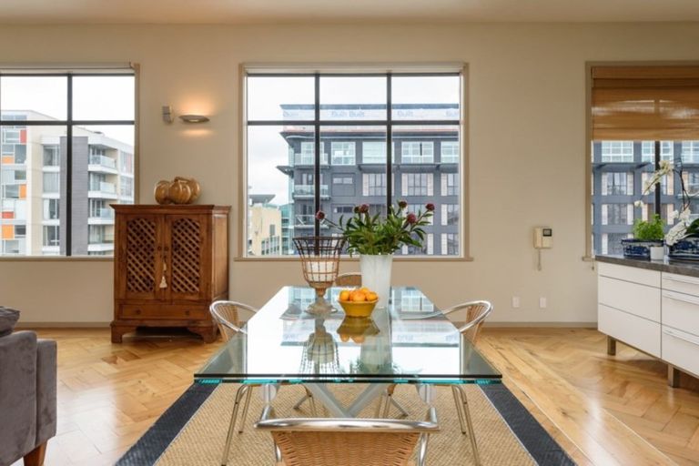 Photo of property in 5/5 Tory Street, Te Aro, Wellington, 6011