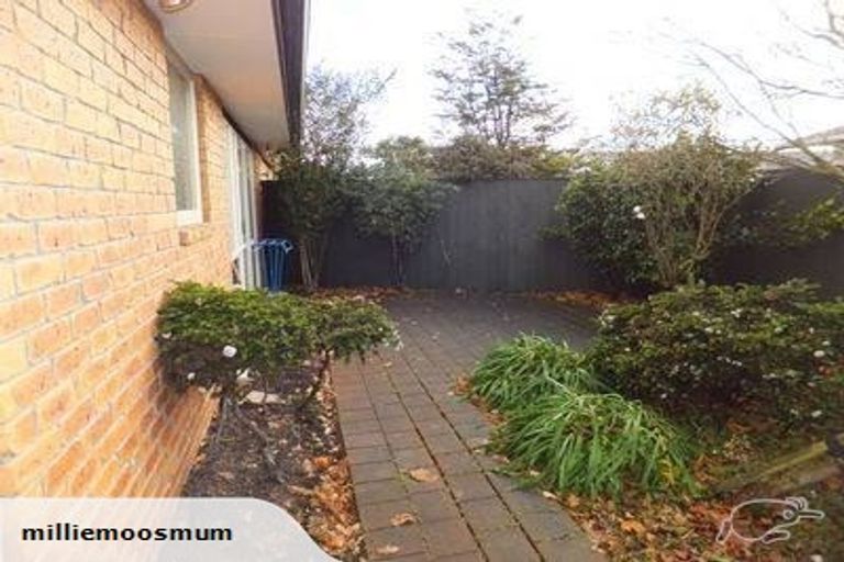 Photo of property in 17e Division Street, Riccarton, Christchurch, 8041