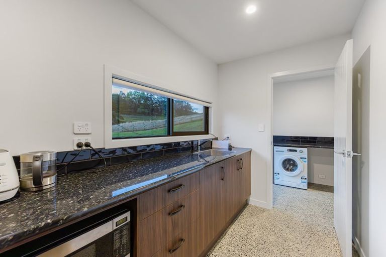 Photo of property in 312 Pukapuka Road, Pohuehue, Warkworth, 0983