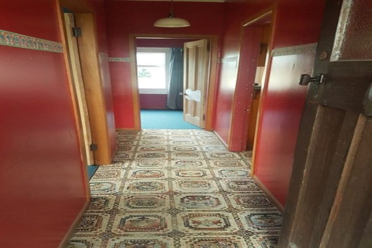 Photo of property in 216 Foyle Street, Bluff, 9814