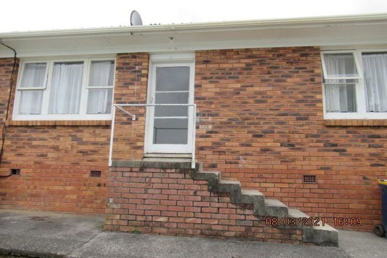 Photo of property in 382 West Coast Road, Glen Eden, Auckland, 0602