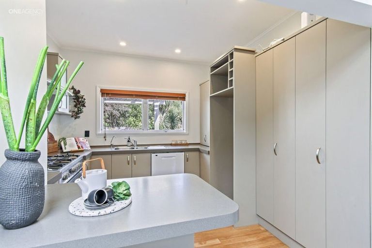 Photo of property in 16 Stalkers Road, Woodend Beach, Kaiapoi, 7691