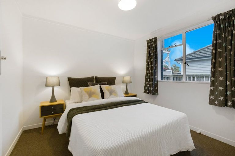 Photo of property in 6 Hobbs Street, Hororata, 7572