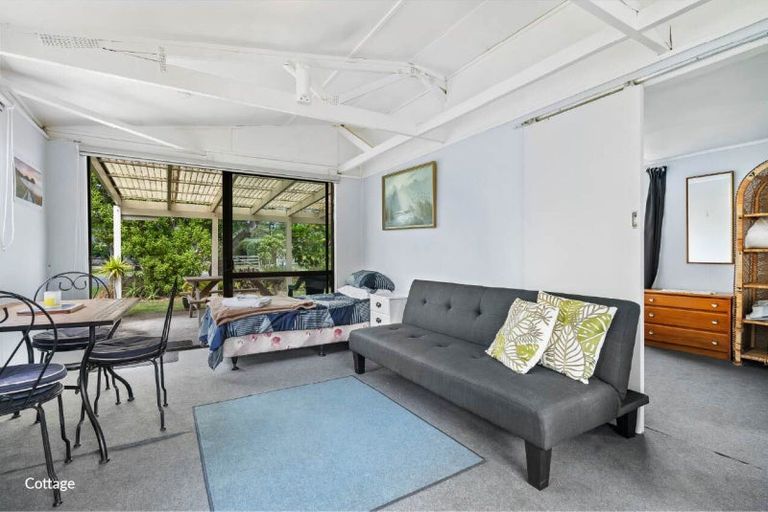Photo of property in 4 Ringer Avenue, Matapouri, Whangarei, 0173