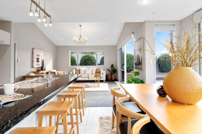 Photo of property in 16 Eagle Street, Welcome Bay, Tauranga, 3112