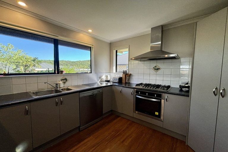 Photo of property in 7 Glentui Place, Waikawa, Picton, 7220