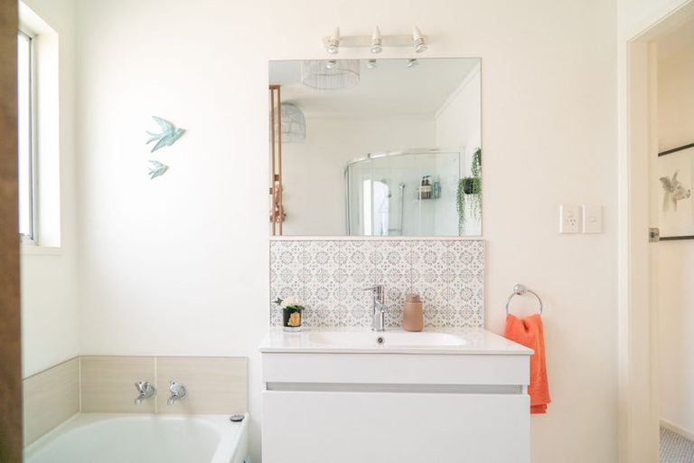 Photo of property in 8 Linklater Avenue, Bellevue, Tauranga, 3110