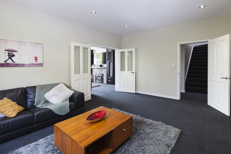 Photo of property in 20 Straven Road, Riccarton, Christchurch, 8011