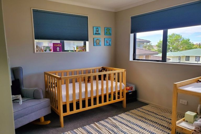 Photo of property in 20a Duncan Avenue, Te Atatu South, Auckland, 0610