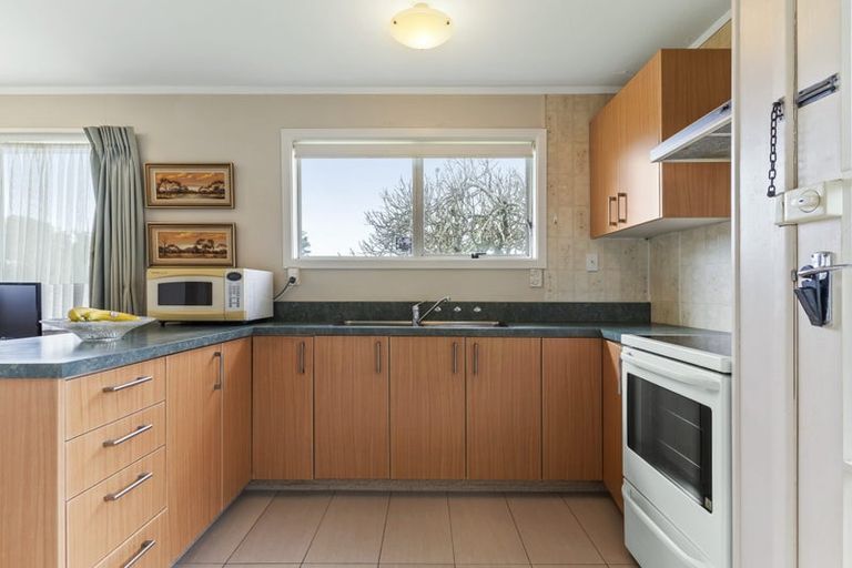 Photo of property in 1/103 Pigeon Mountain Road, Half Moon Bay, Auckland, 2012