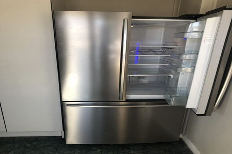 Photo of property in 17 Highbury Road, Highbury, Wellington, 6012