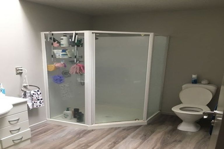 Photo of property in 3/38 Brockworth Place, Riccarton, Christchurch, 8011