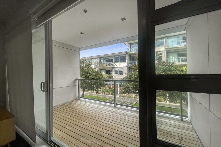 Photo of property in Revolucion Apartments, 302n/28 Torrens Terrace, Mount Cook, Wellington, 6011