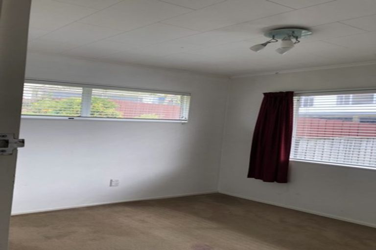 Photo of property in 15 Lancaster Street, Levin, 5510