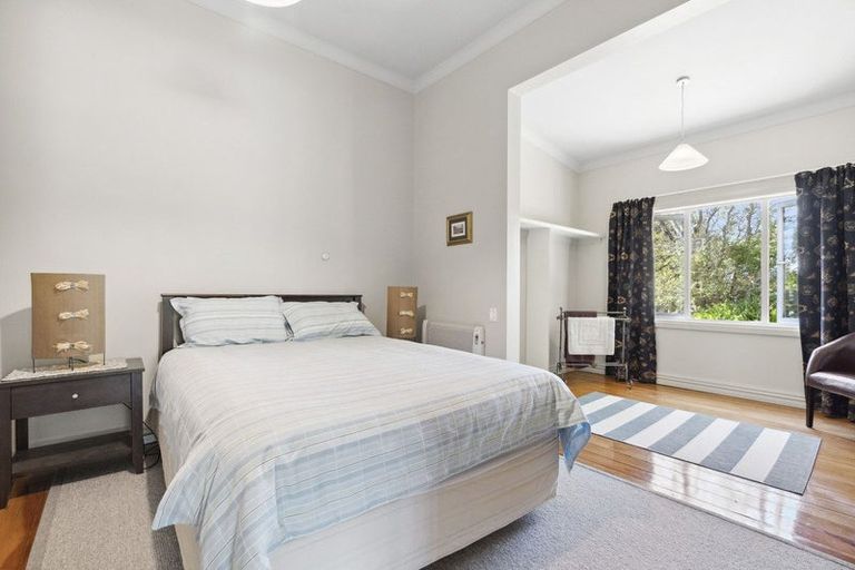 Photo of property in 9 French Street, Martinborough, 5711