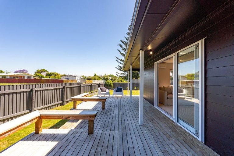 Photo of property in 7 Wilkie Place, Greenmeadows, Napier, 4112