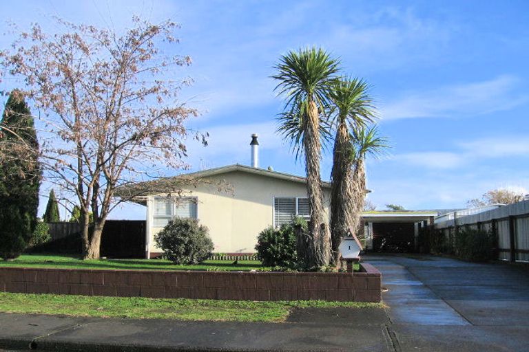 Photo of property in 1 Birkenhead Crescent, Flaxmere, Hastings, 4120