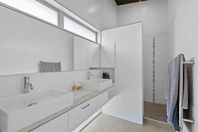 Photo of property in 15 Teagarden Close, Mairehau, Christchurch, 8052