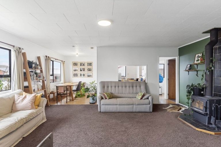 Photo of property in 14 Advocate Place, Randwick Park, Auckland, 2105