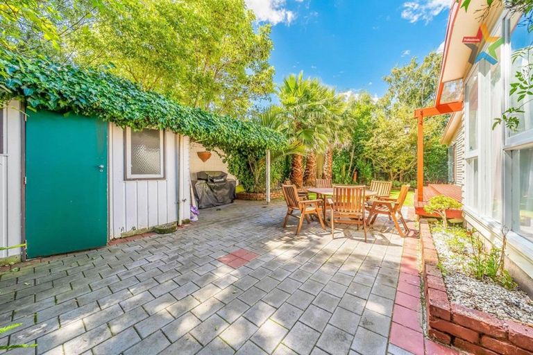 Photo of property in 135 Waterloo Road, Hutt Central, Lower Hutt, 5010