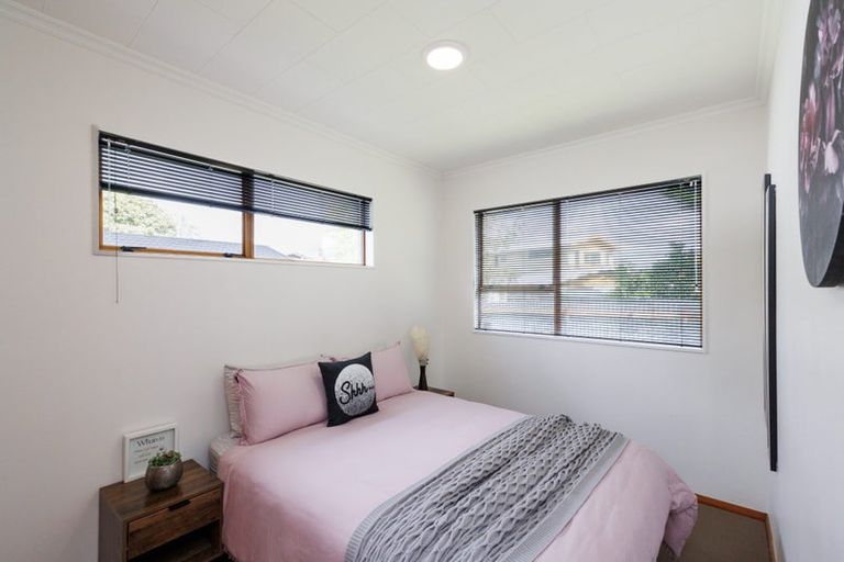 Photo of property in 23 Sutherland Crescent, Westbrook, Palmerston North, 4412