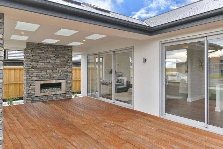 Photo of property in 560 East Maddisons Road, Rolleston, 7615