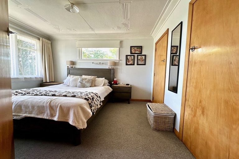 Photo of property in 16 Barnego Road, Balclutha, 9230