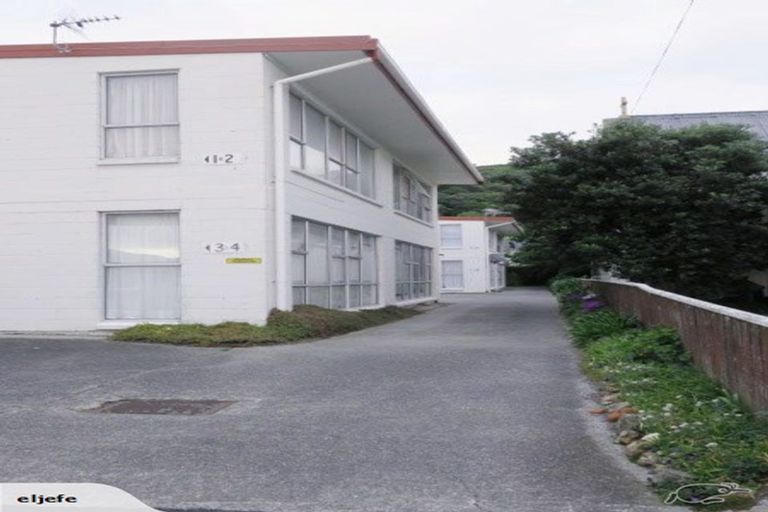 Photo of property in 2/72 Freyberg Street, Lyall Bay, Wellington, 6022