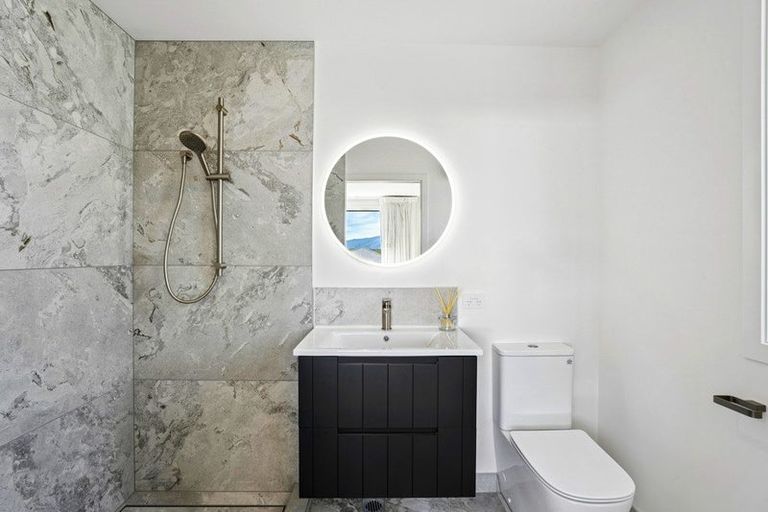 Photo of property in 8 Woods Crescent, Cromwell, 9310