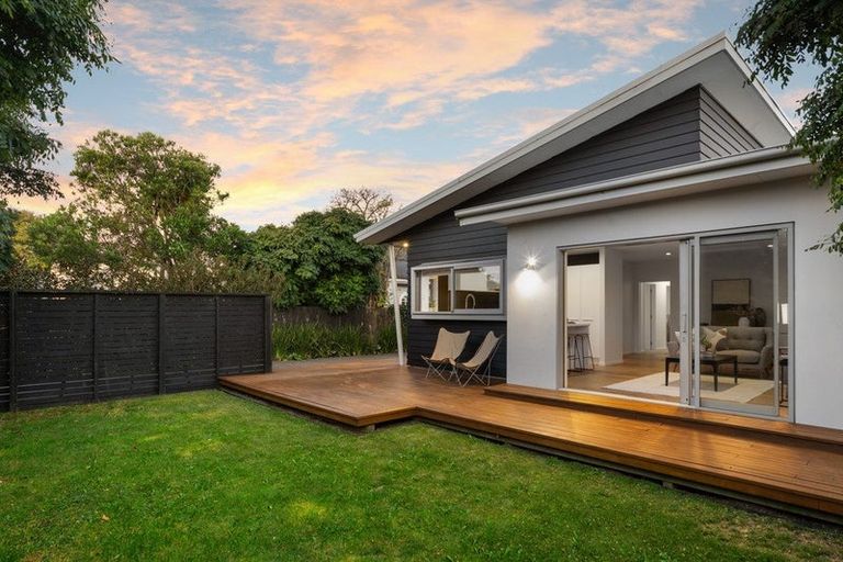 Photo of property in 46 Mcfaddens Road, St Albans, Christchurch, 8052